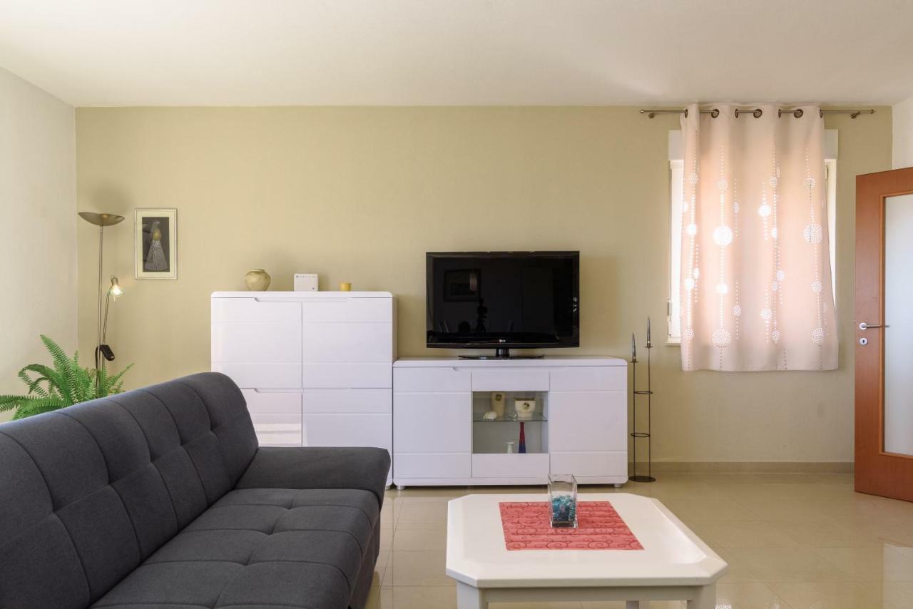 Apartman Niko Kaštela 外观 照片